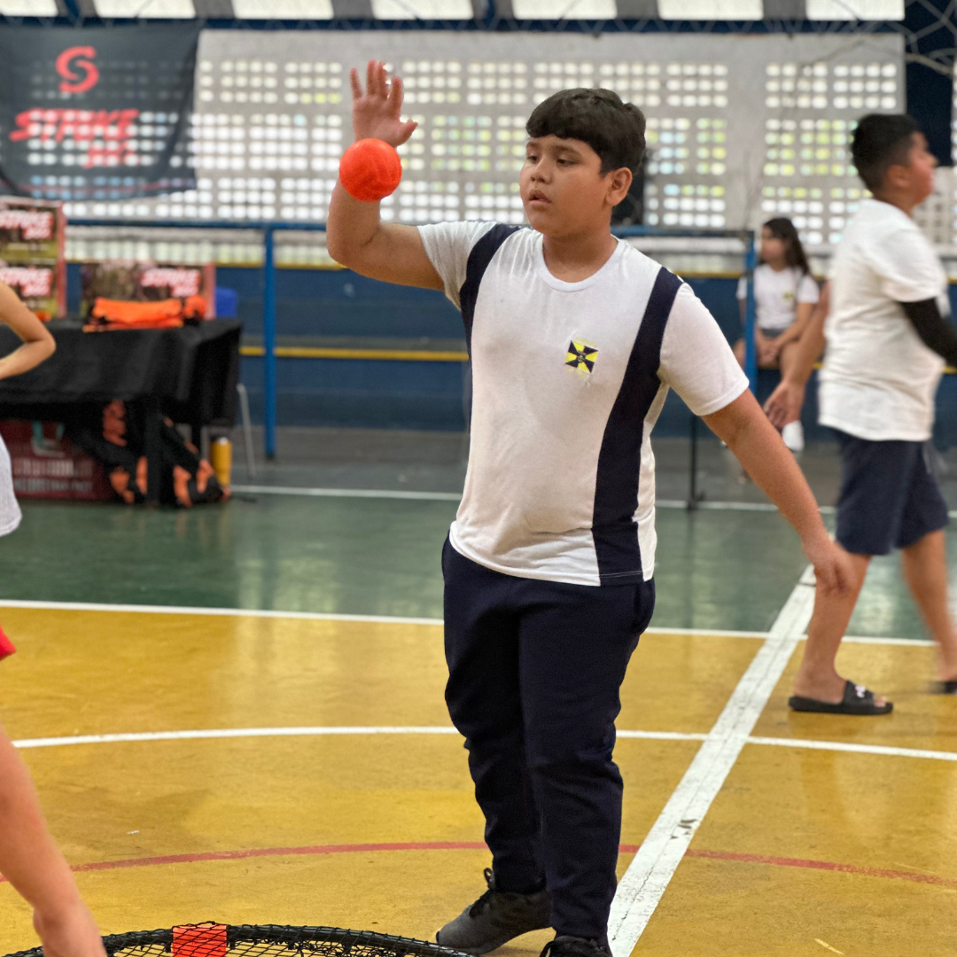Por que praticar esportes nas escolas pode melhorar o desempenho dos alunos?